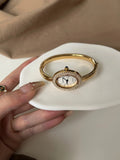 Oval Vintage Gold Bracelet Watch [RLQL6TAM]