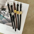 Oval Vintage Leather Strap Watch [ITLHCWU7]