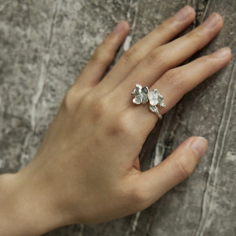 Pear Blossom Open Ring [HQND43XK]