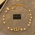 Pearl and Gold Chain Necklace [OJH3V12L]