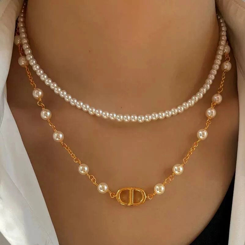 Pearl and Gold Chain Necklace [LSLGKWLL]