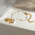 Pearl and Shell Pendant Bracelet [N27H7LCT]