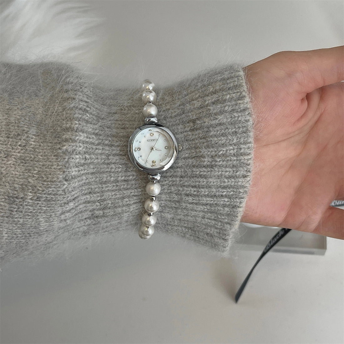 Pearl Bracelet Watch [MCQZWHTT]