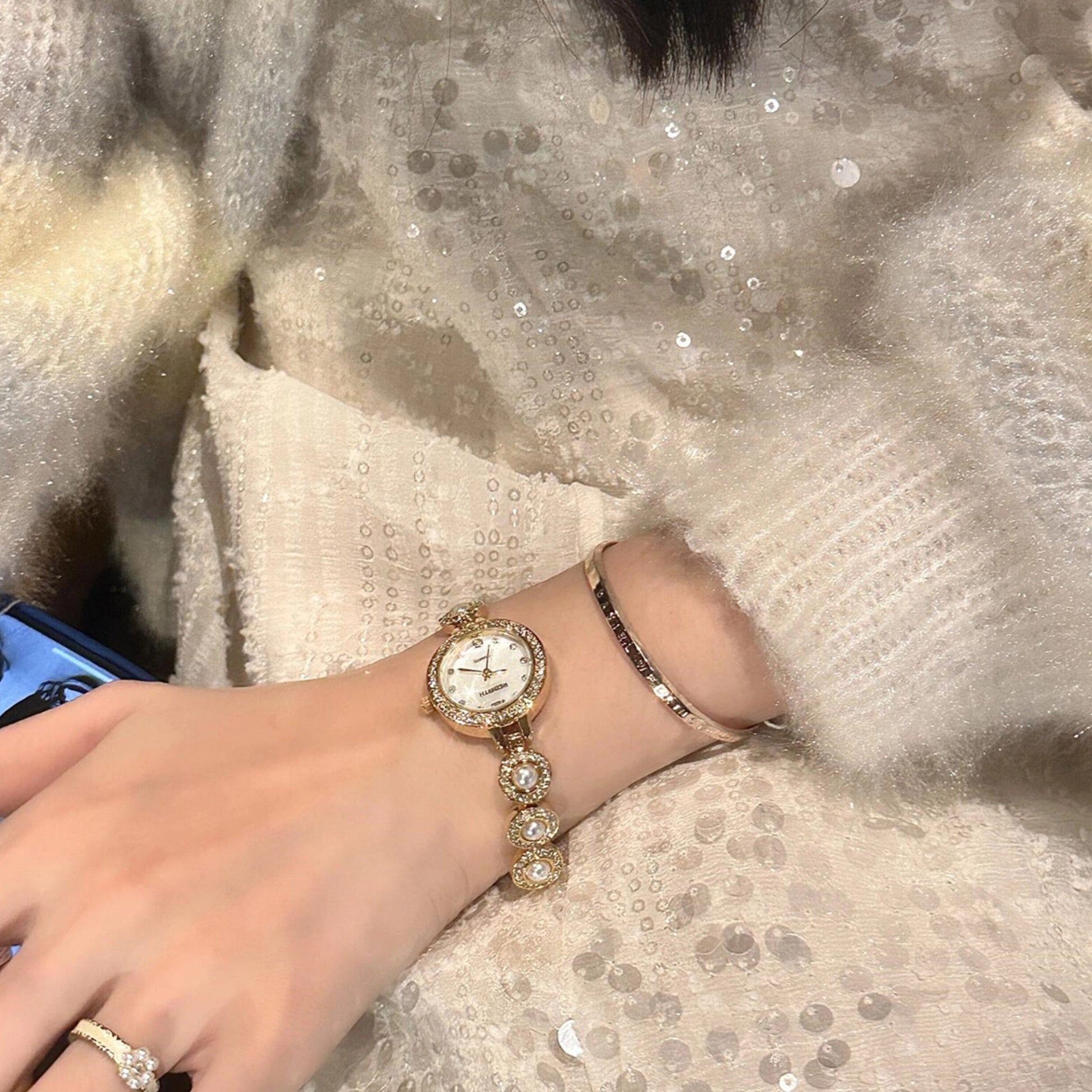 Pearl Bracelet Watch [QWA7GNMN]