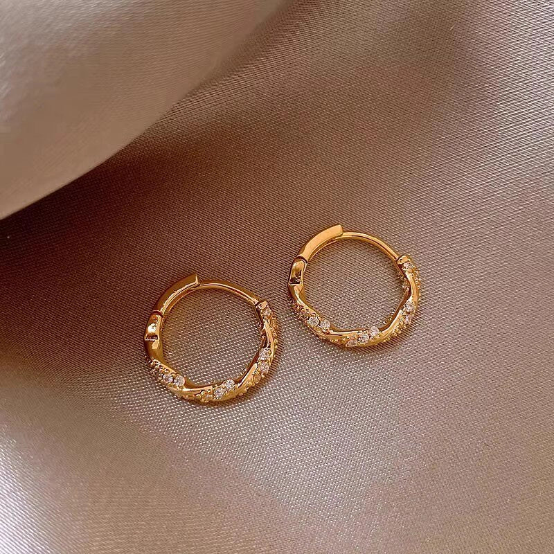 Pearl Hoop Earrings [LCPTOYDS]