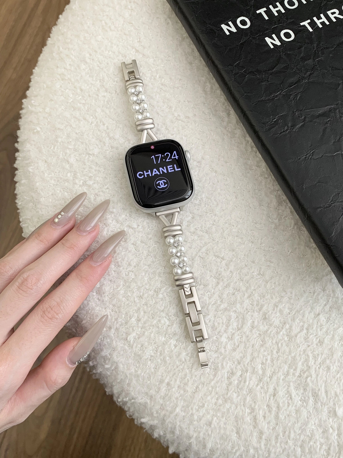 Pearl Knot Metal Watch Strap [U6GT2GRT]