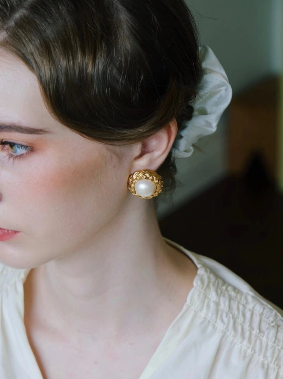 Pearl Woven Clip-On Earrings [TE6GT25W]