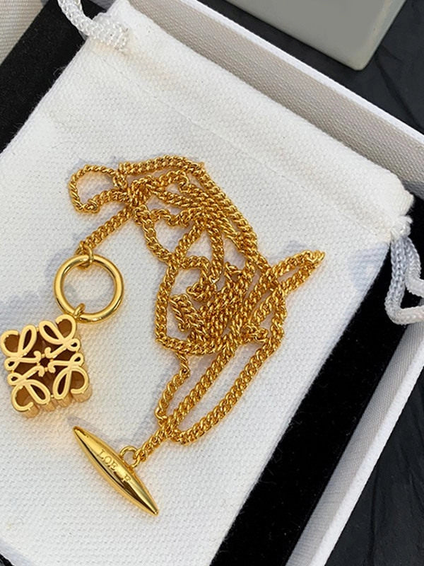 Pendant Necklace [EDER4E9G]