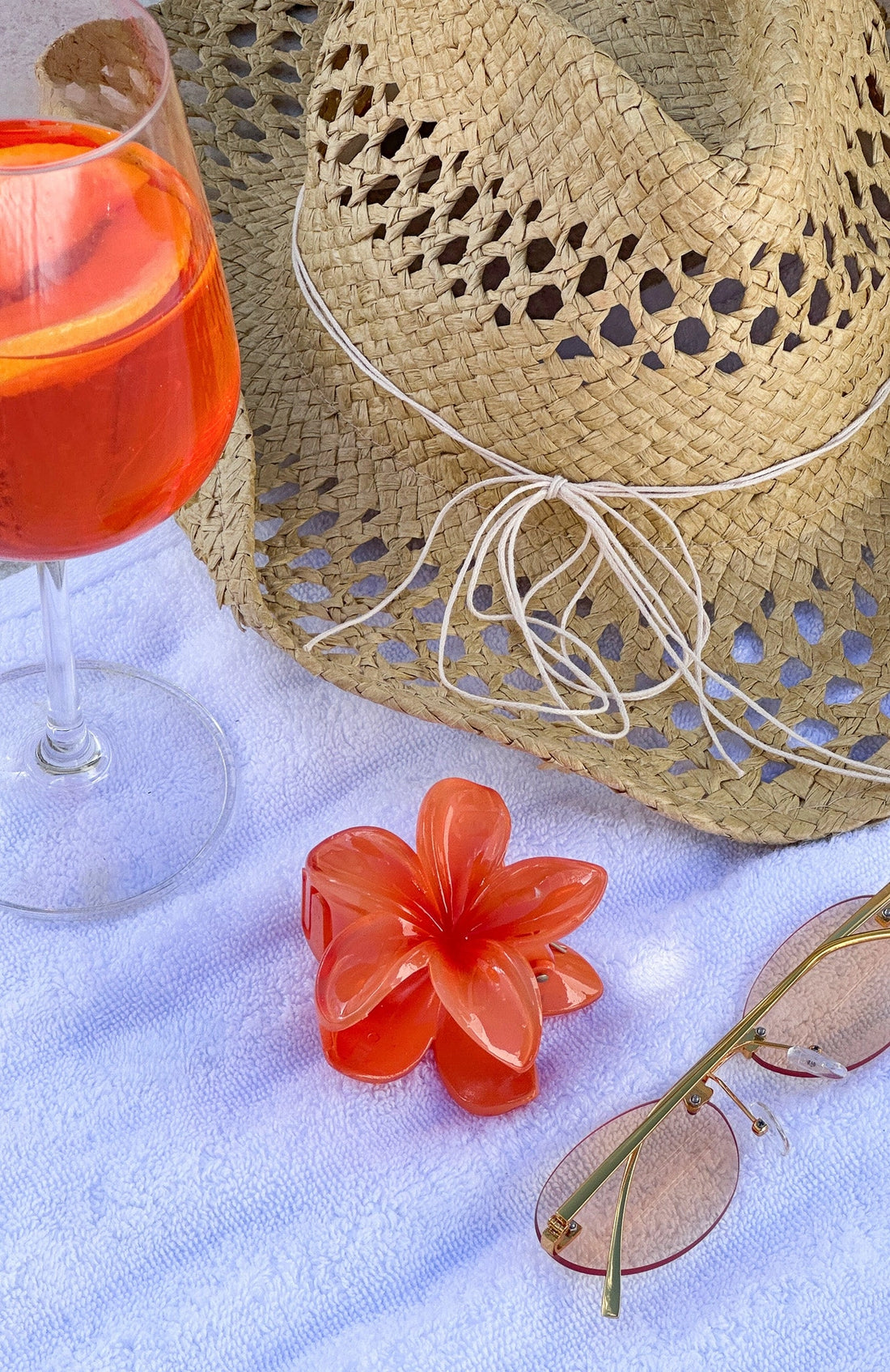 Missy Jewelry Phaedra Gilded Floral Hair Clip - Peach