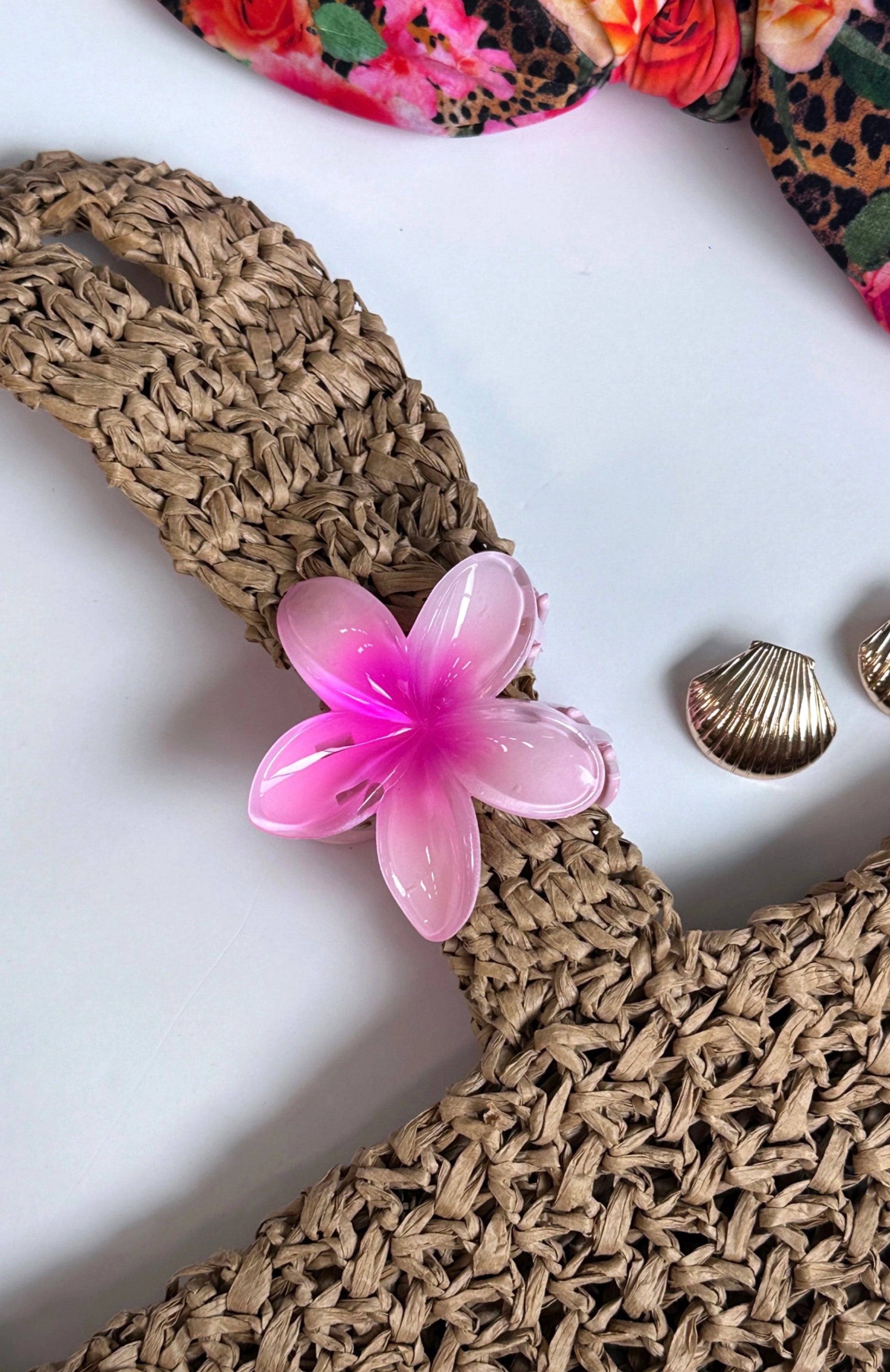 Missy Jewelry Phaedra Gilded Floral Hair Clip - Pink