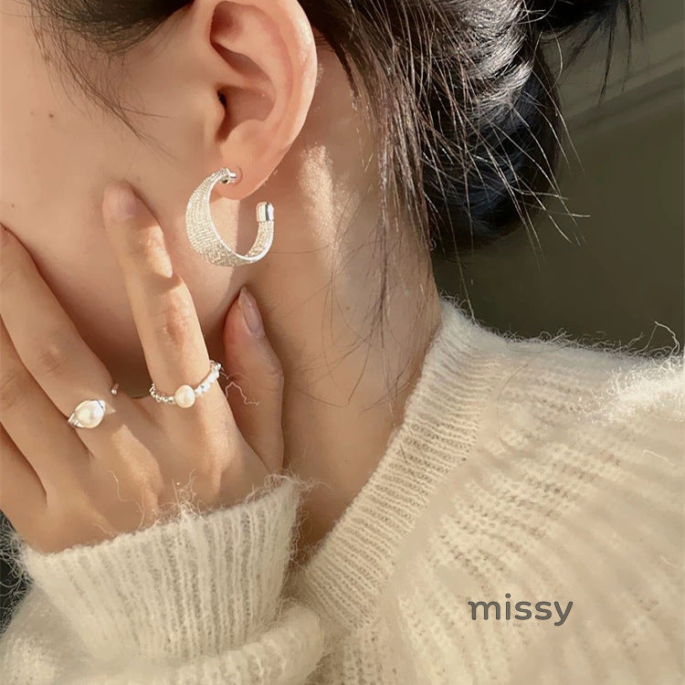 Raven Multi-Line Hoop Earrings [JY7OQSOG]