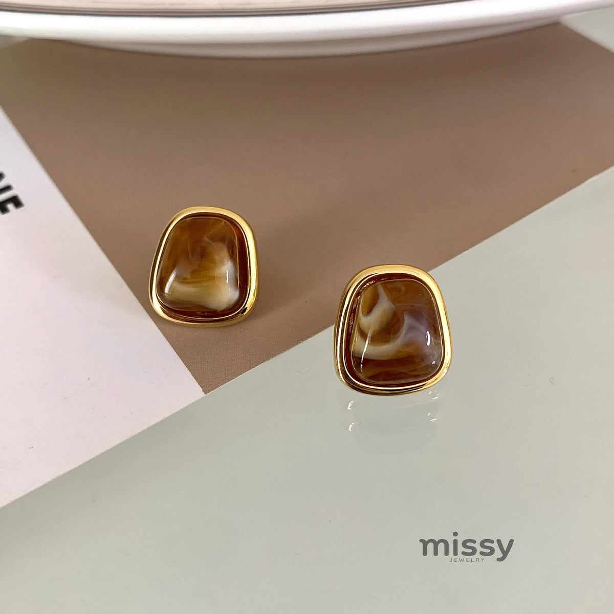 Raylene Geometric Pearl Earrings [BVXFEKI3]
