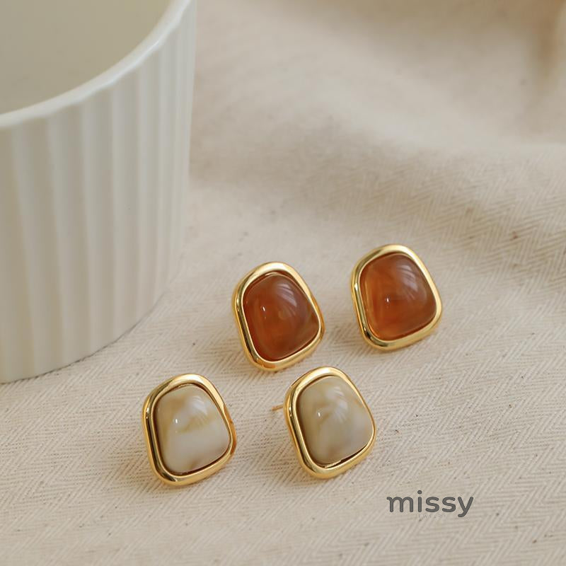 Raylene Geometric Pearl Earrings [LMSO3CR5]
