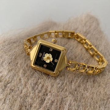 Retro Square Bracelet Watch [930DLGRM]