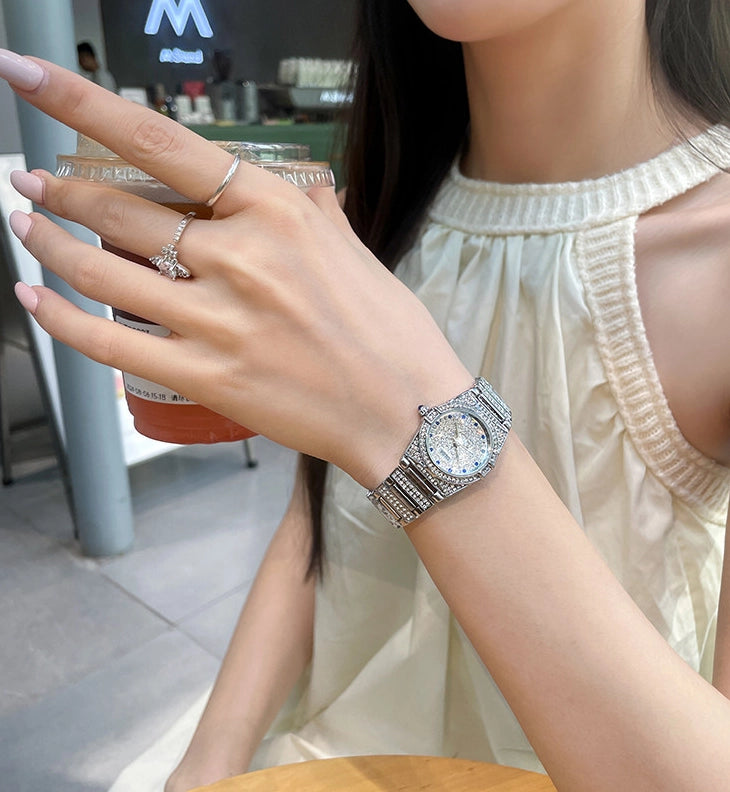 Rhinestone Embellished Round Wrist Watch [AEABVXXT]
