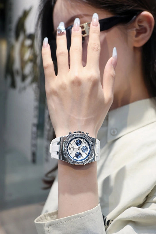 Rhinestone Silicone Strap Watch [85GKIR8B]