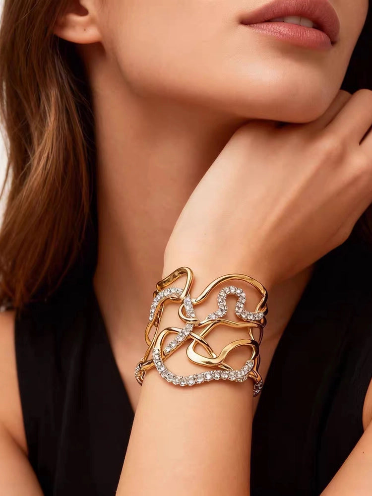 Rhinestone Vine Twisted Bangle Bracelet [MIHO10LX]