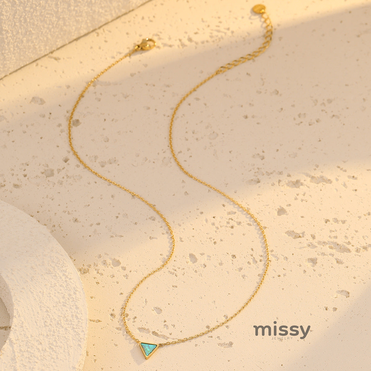 Rhyleigh Iridescent Triangle Necklace [27W8E28Y]