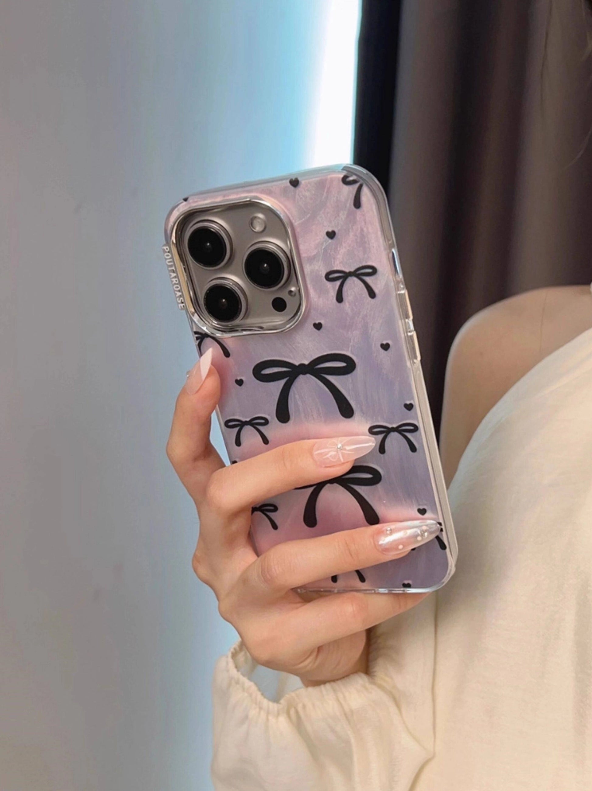 Ripple Feather Gauze iPhone Case [S8WYI8E2]