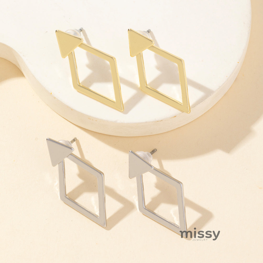 Riya Convertible Geometric Hoops [GCENATAG]