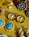 Roman Coin Round Earrings [M0MZGLS0]