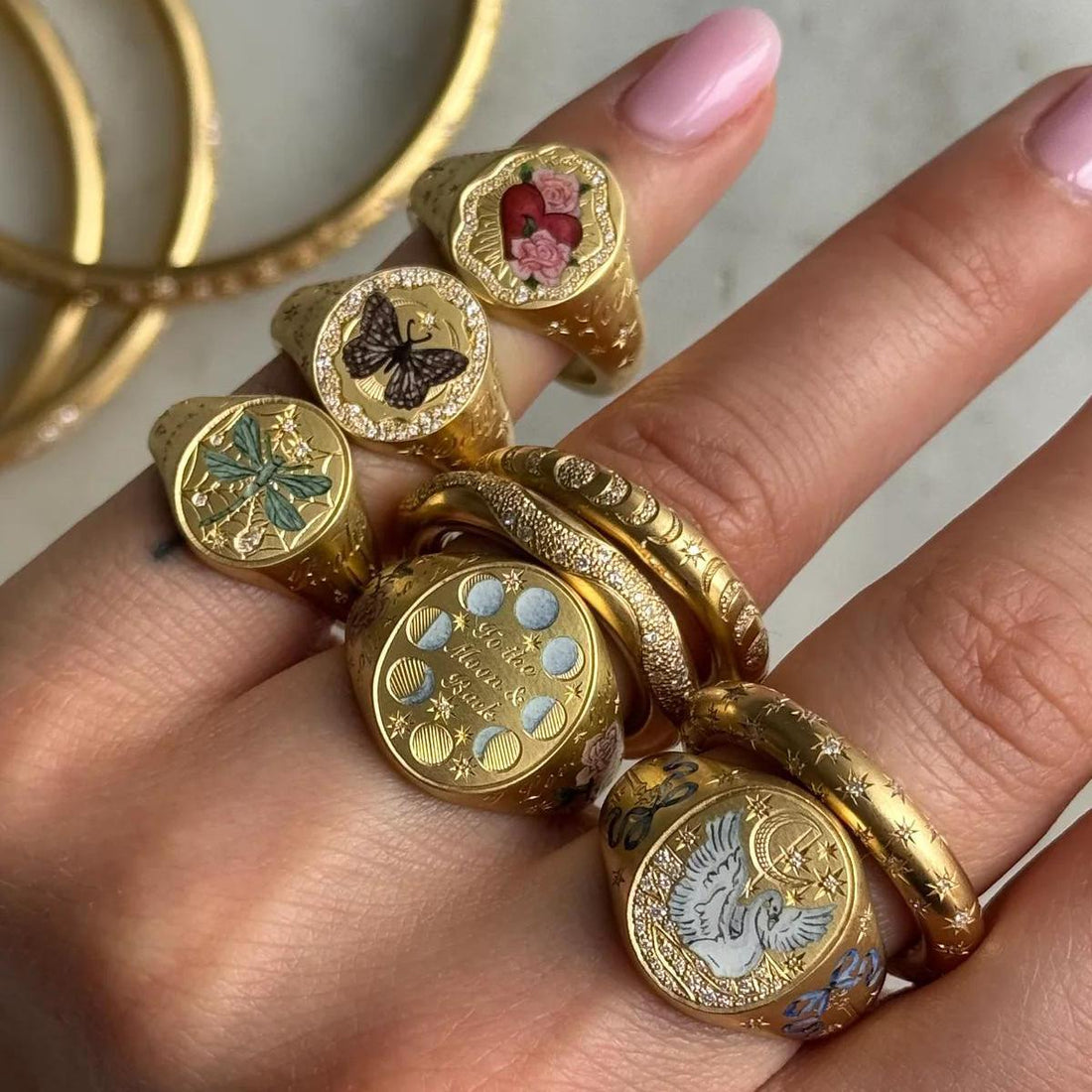 Ronni Motif Statement Ring [IEZO5MPN]
