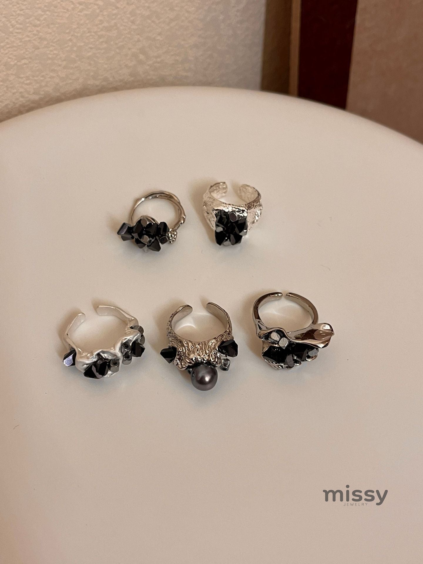 Rosalinda Organic Lava Ring [GZI9C7BD]
