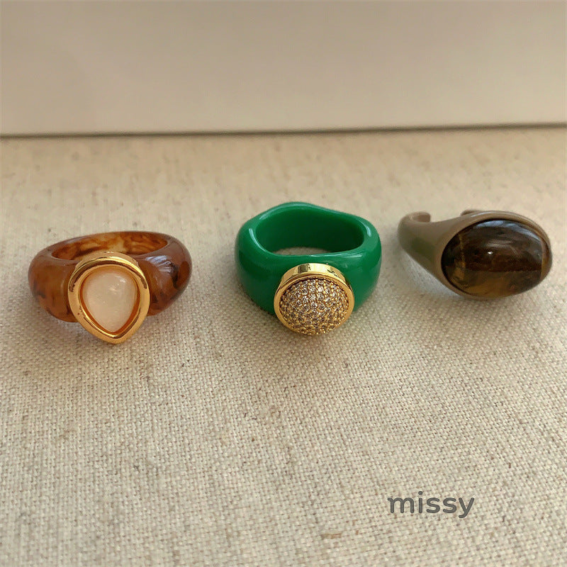 Sadee Chunky Resin Ring [DYPDNT7T]