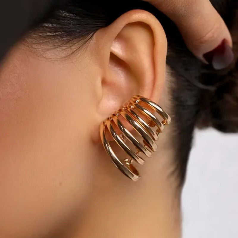 Seerat Geometric Layered Earrings [UBXPU8Y2]