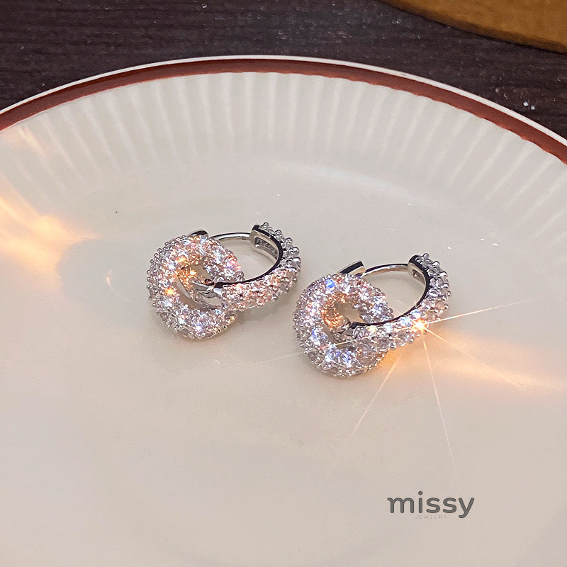 Selin Zircon Huggie Hoop Earrings [U55E0VOC]