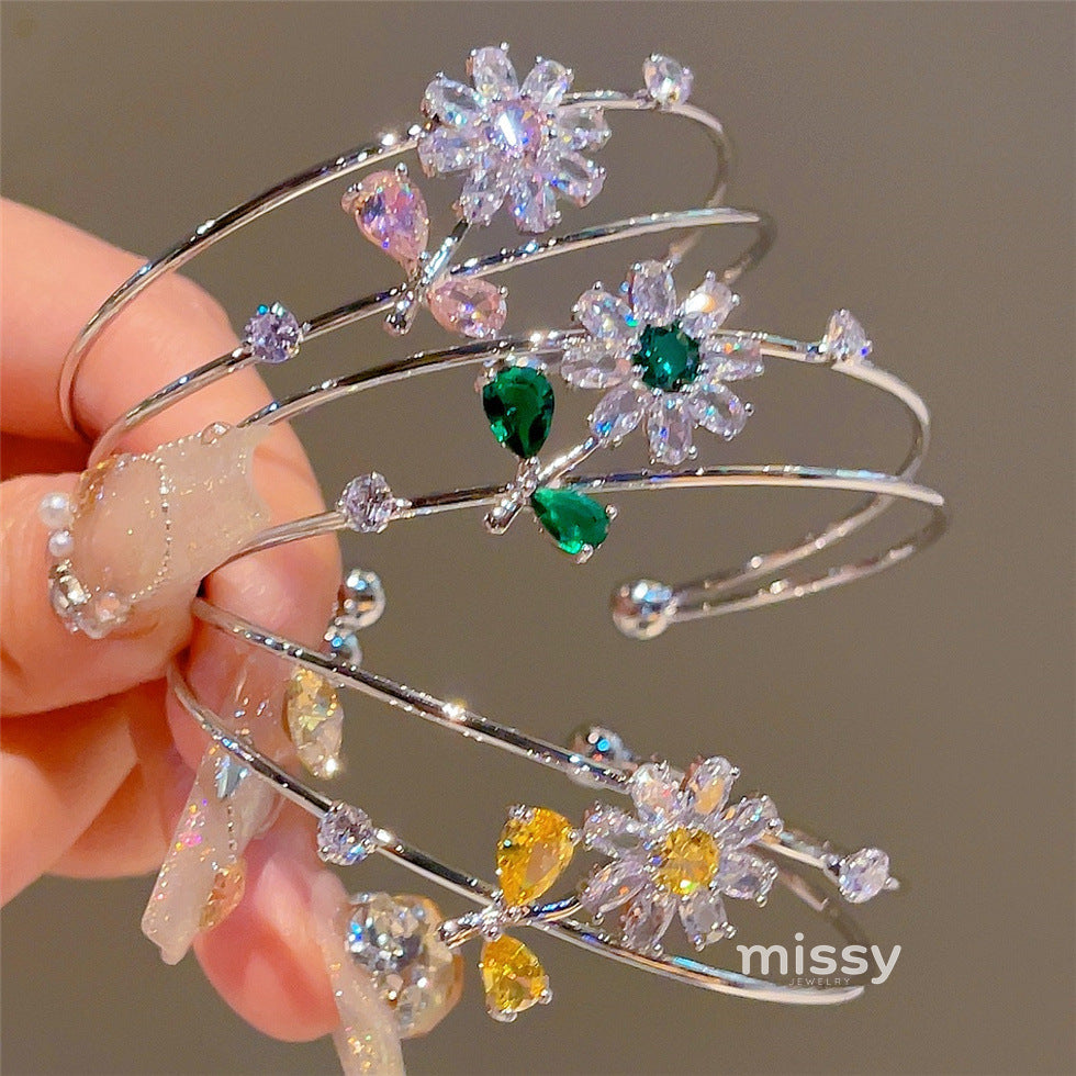 September Bloom Bangle Bracelet [W6MCPQJR]