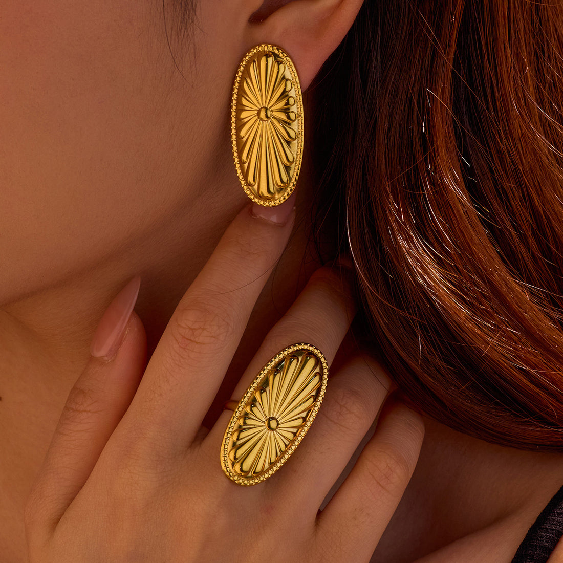 Shaniya 18K Gold Plated Hoop Earrings [PCGTWUOR]
