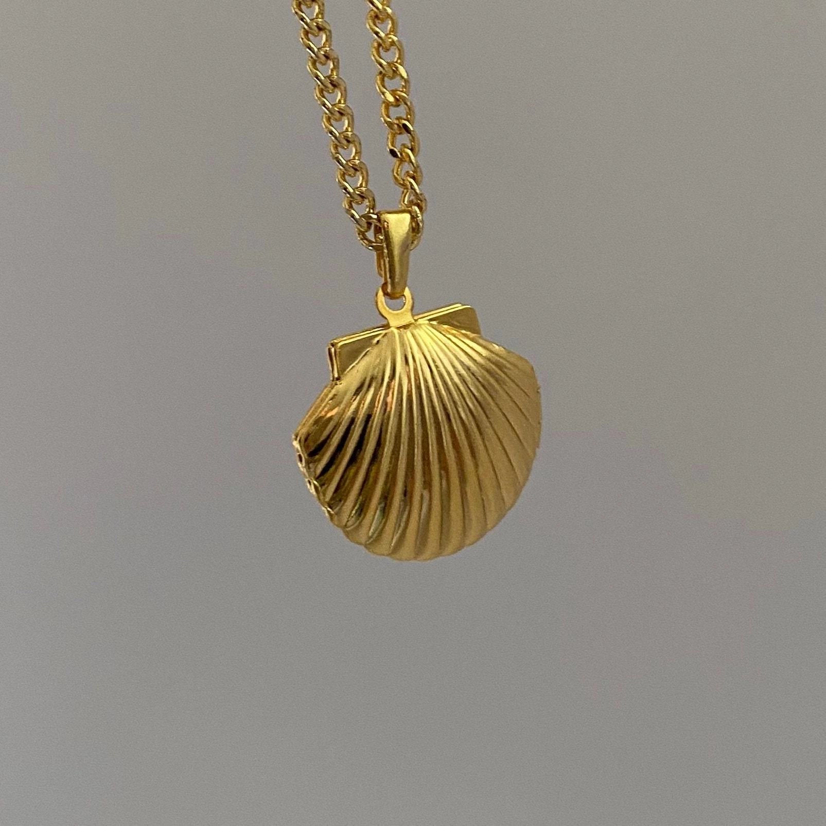 Shell Locket Pendant Necklace [651JGUJA]
