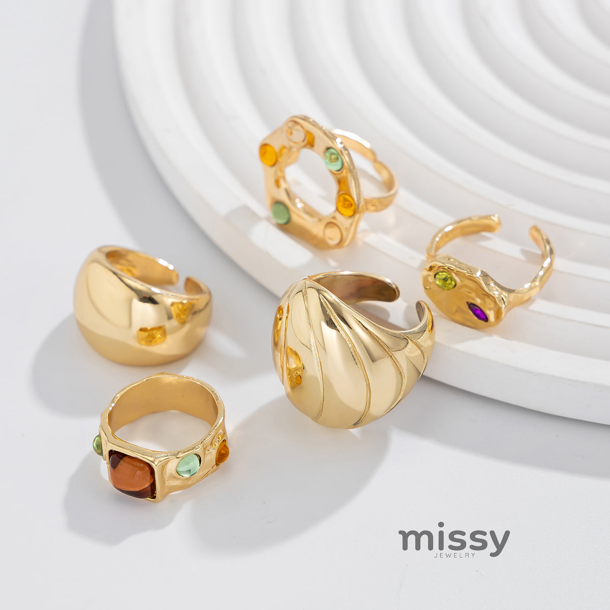 Shraddha Dainty Diamond Ring Set