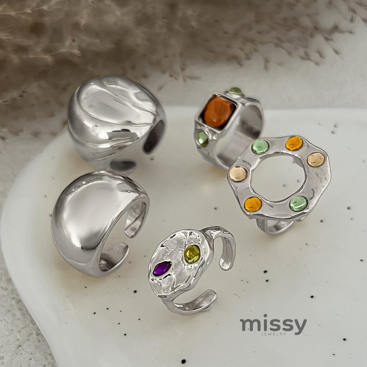 Shraddha Dainty Diamond Ring Set