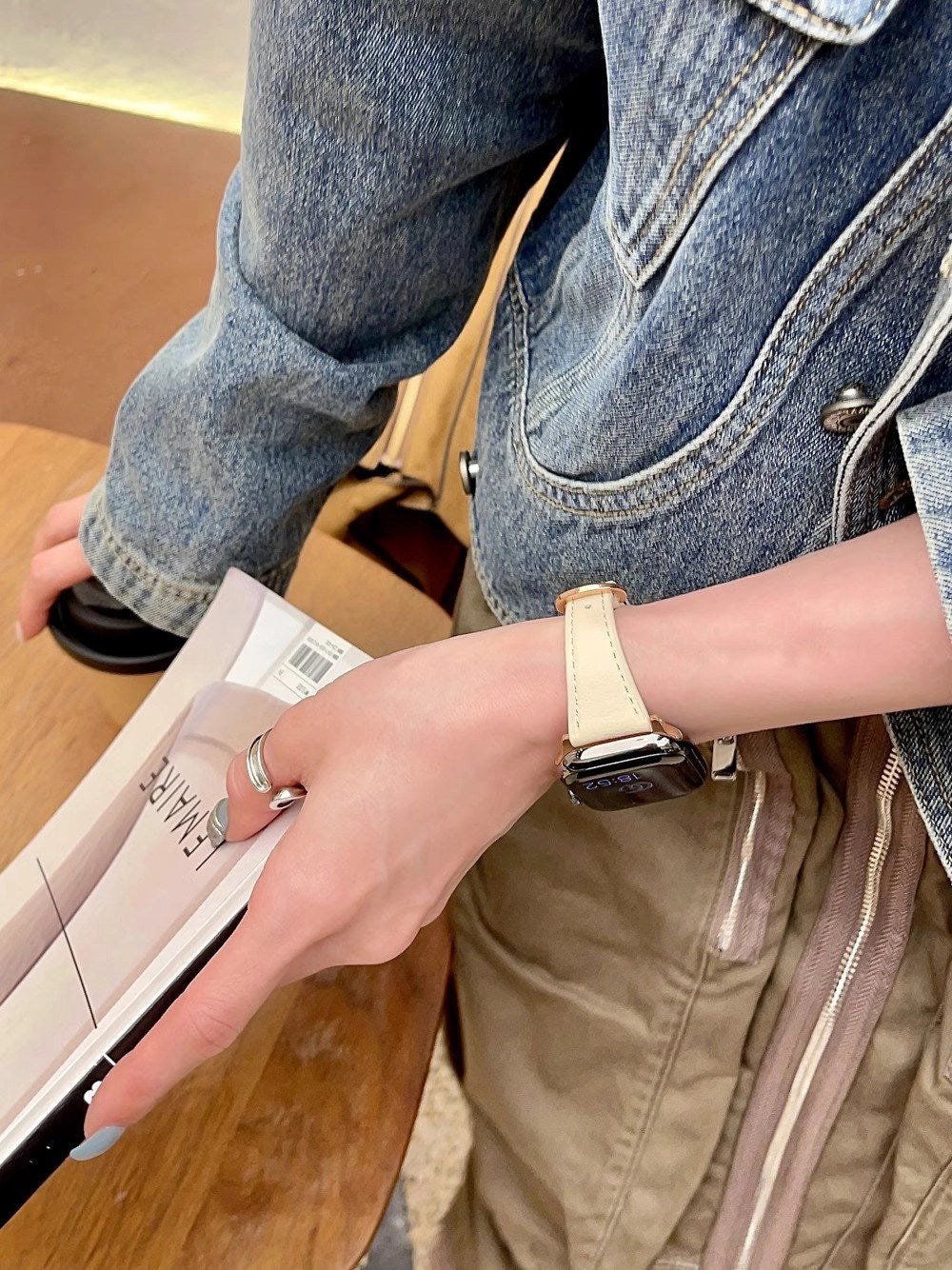 Slim Leather Apple Watch Band [SAY1AMFD]