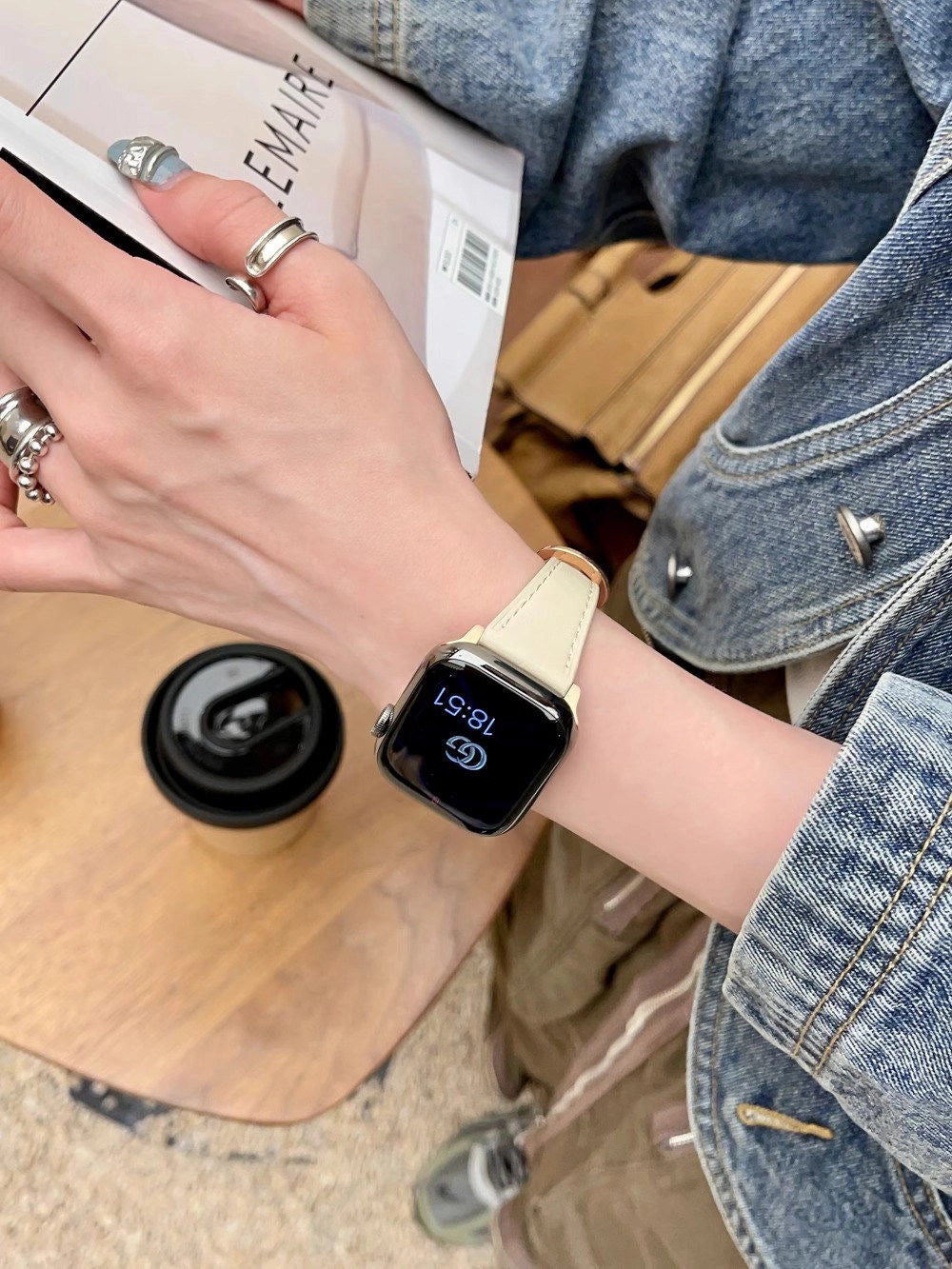 Slim Leather Apple Watch Band [UNB0JU77]