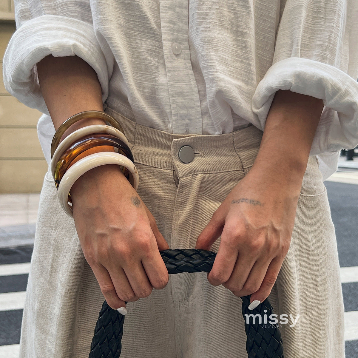 Sonny Swirl Resin Bangle [CYSBCP43]