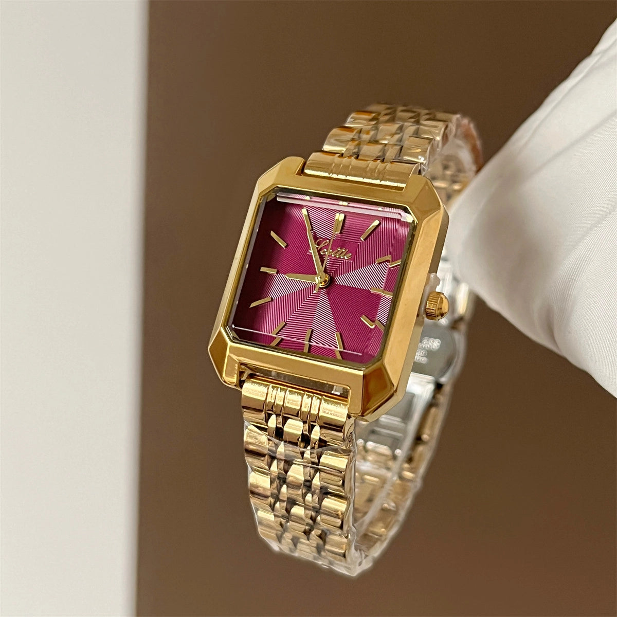Square Case Minimalist Wrist Watch [VUZJ302K]