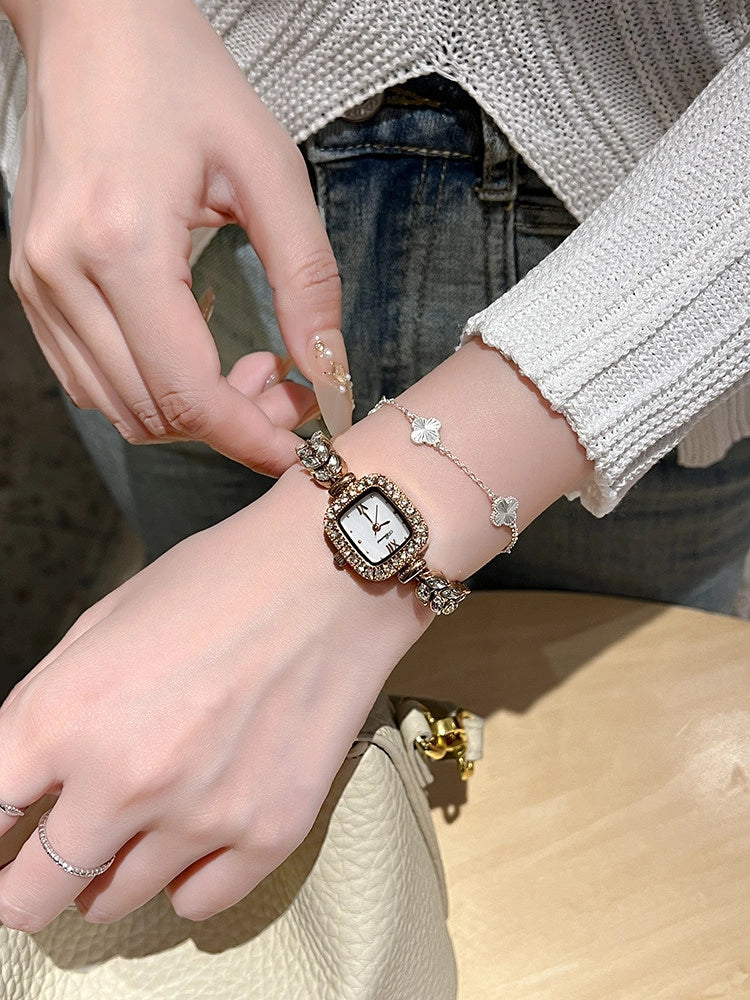 Square Dial Bracelet Watch [9EU3KAW5]