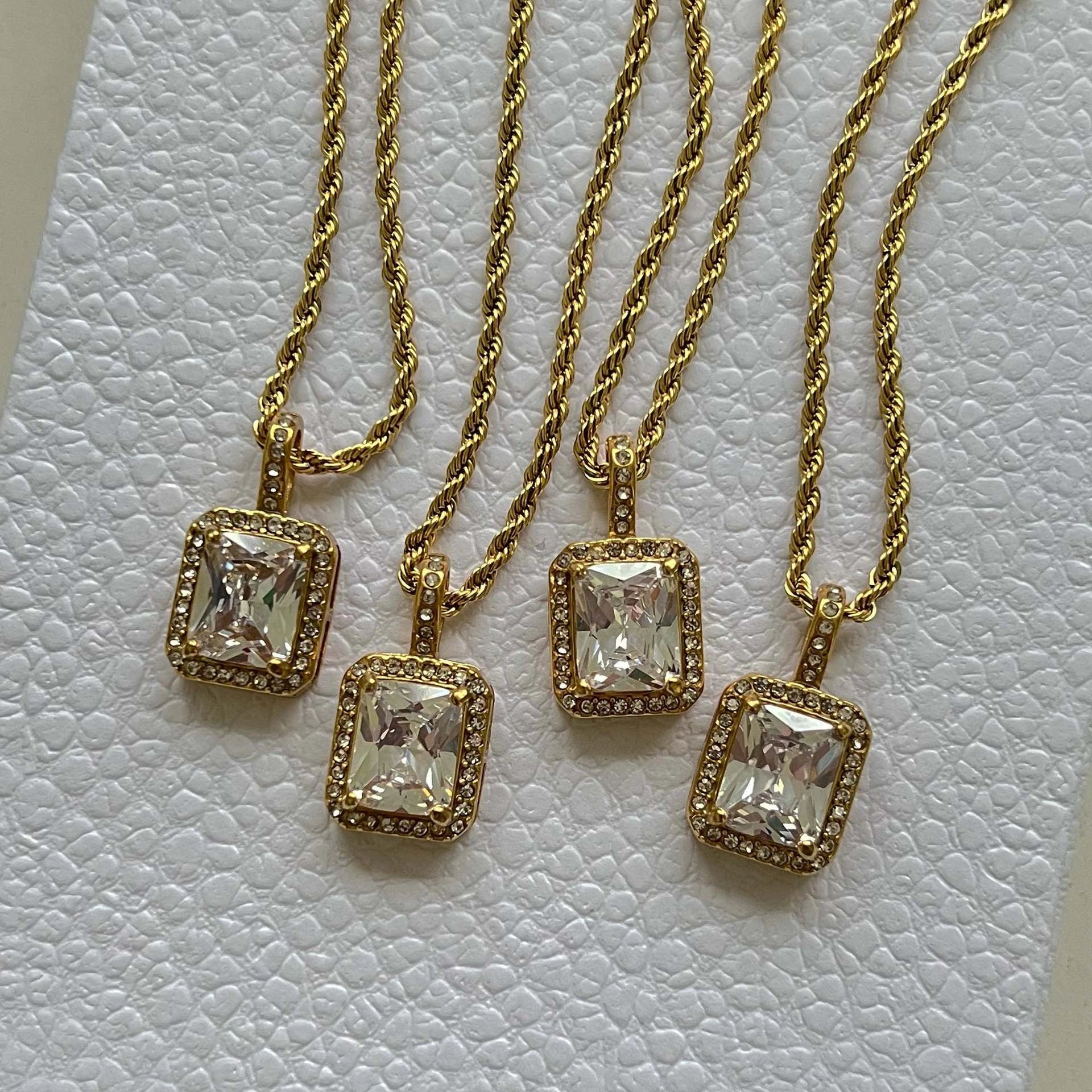 Square Zircon Pendant Necklace [N6YR599O]