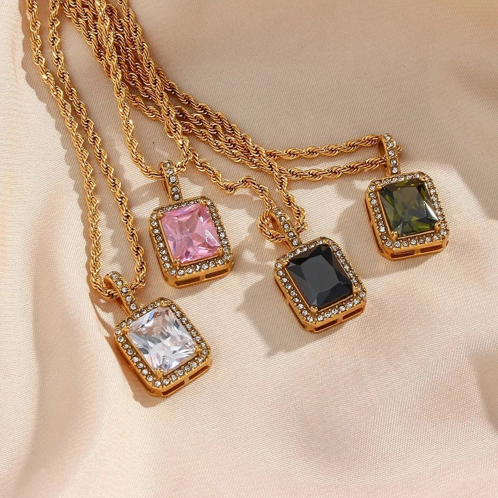 Square Zircon Pendant Necklace [PE1HEORS]
