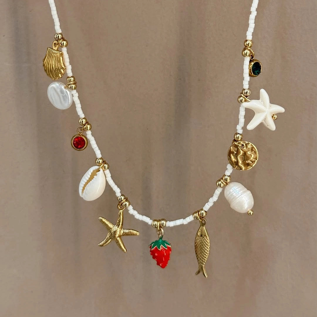 Starfish and Shell Pendant Necklace [8KRWNTUA]