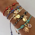 Sun and Moon Pendant Necklace [1ULQQ5BY]