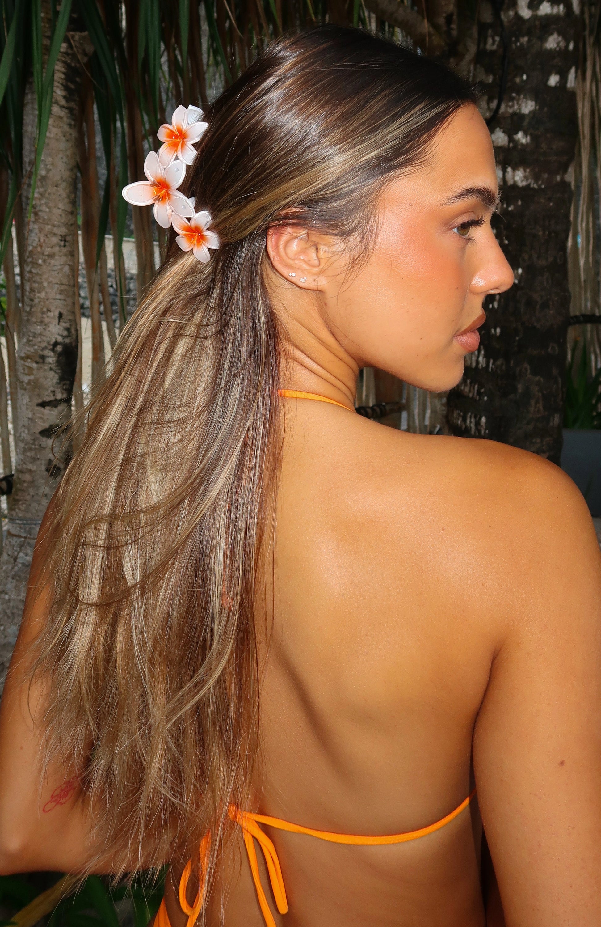 Missy Jewelry Sury Frangipani Bloom Hair Clip - White