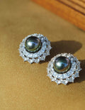 Tahitian Green Mother-of-Pearl Earrings [UTHVIO0W]