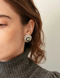 Tahitian Green Mother-of-Pearl Earrings [9B6M78IM]