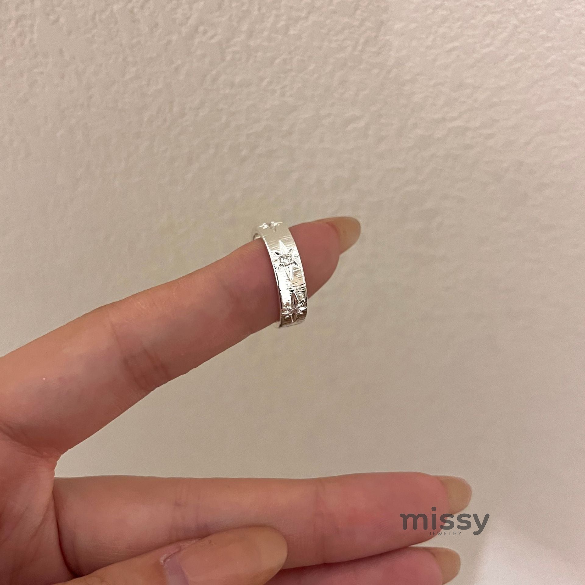 Taina Dainty Zircon Open Ring [WF5HPZ3B]