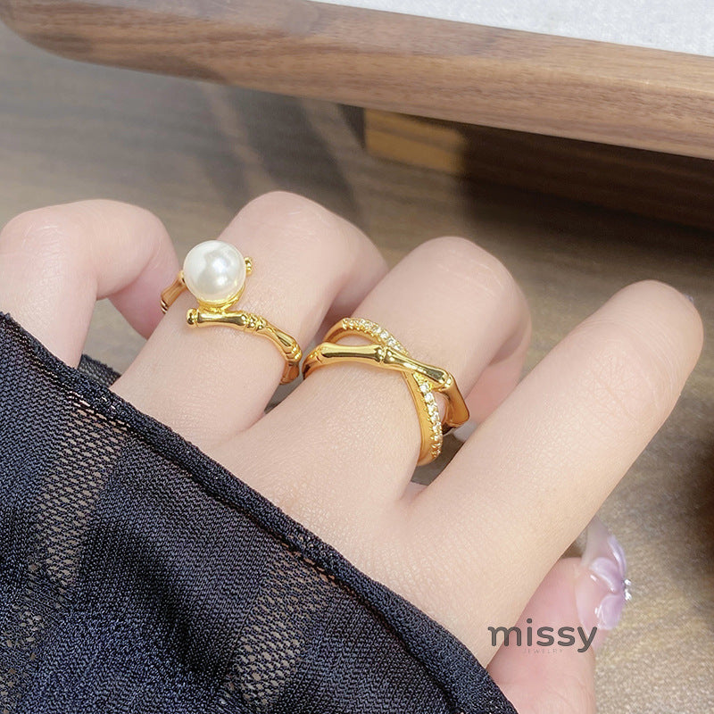 Tamira Adjustable Zircon Ring [EK7T4Y6E]