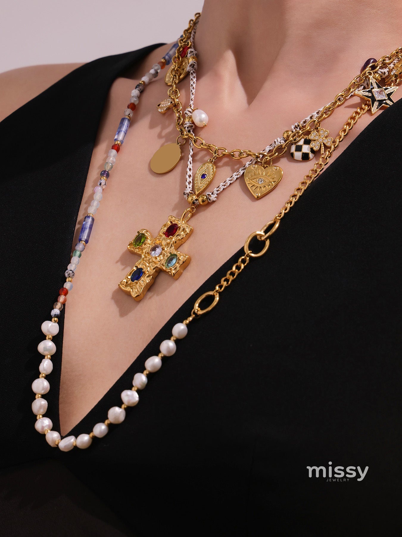 Tanaya Luxe Pendant Necklaces [N8FXF01Z]